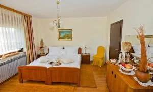 Guesthouse Žganjer - Trg