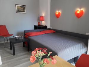 studio LOVE - free EVSE wallbox & parking