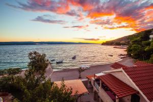 Ferienhaus Beach Holiday Home Laura Mimice Kroatien