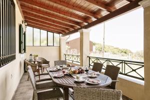 Rafaelas House Sokraki