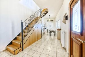 Rafaelas House Sokraki