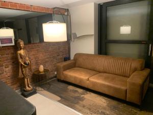 nice and cosy place with jacuzzi and sauna to relax in the centre of antwerp