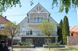 Villa Ladver - Dobogómajor