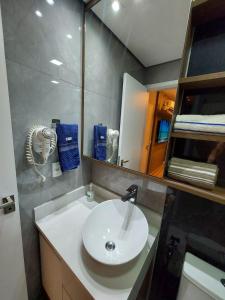 Apartment in the heart of Moema with Garage and Service