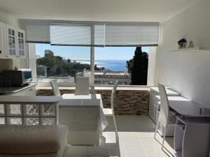 Precioso estudio en zona residencial Rancho Miraflores