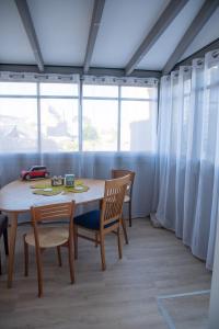 T2 terrasse de charme à Rochebonne 400 m plage