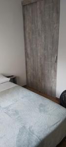 Cómodo apartaestudio con excelente ubicación