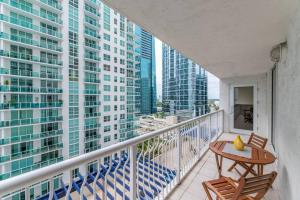 4BR APT with Bay View at Brickell, Free Parking