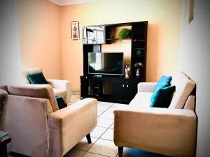 House Explorer - San Jerónimo