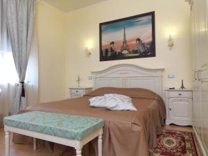 Deluxe Double Room room in La Favorita Guesthouse Boutique