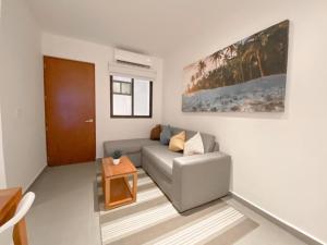 Cosmos 42 - New Modern Studio close to the 5th Av & the beach