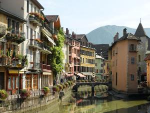 Appart'hotels Aparthotel Adagio Annecy Centre : photos des chambres