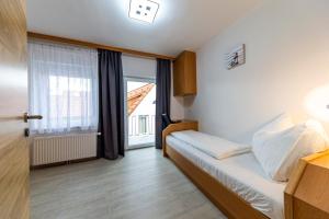 Zeltweg-Rooms