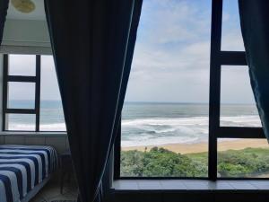 South Coast Riviera - 805