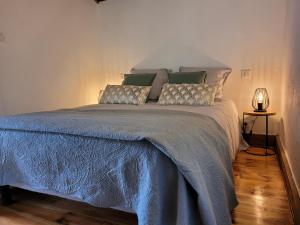 B&B / Chambres d'hotes le moulin : Chambre Double - Vue sur Jardin