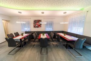 Zeltweg-Rooms