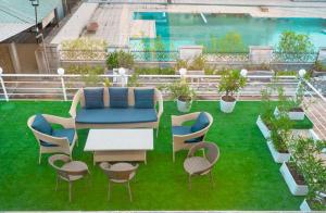 The Retreat-Pool Villa 5BHK with Indoor pool and 1200sq feet deck area