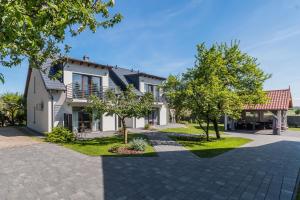 Przystanek Jantar - pokoje i apartamenty