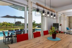 Holiday house with pool near Rovinj 