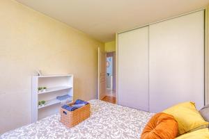 Appartements LUX CONFORT GARE Parking Gratuit : photos des chambres