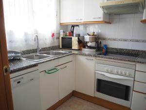 Casa en lEstartit, piscina, jardín comunitario