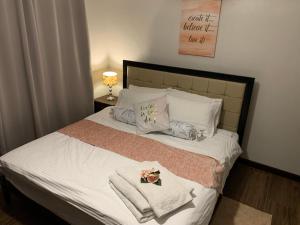 Ayala Mall 10mins walk Cebu City Apartment & Pool