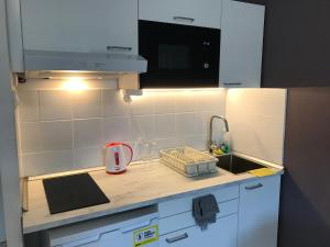 Roland apartment WestND