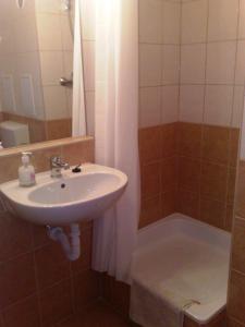 Budapest Center House