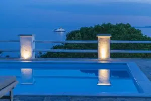 Big Blue Suites & Apartments - 基奥尼亚