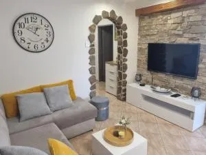 Apartma LUMAS - Semedella