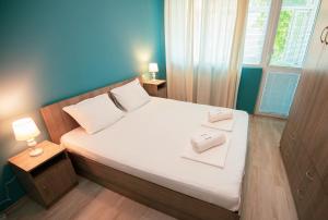 Space of Arts Two bedroom Apartment with Balcony