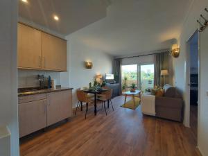 Apartment in BenalBeach 5 pools