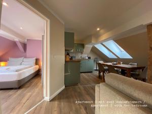 Two-Bedroom Apartment room in Amaroo - Gästehaus Potsdam “Charlottenhof”