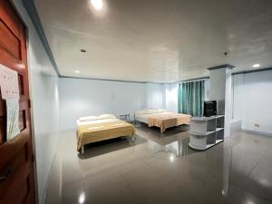 La Elliana Hotel & Restaurant, Inc.