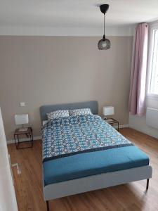 Appartements T2 Cosy proche Gare et Centre Ville - Parking Gratuit a proximite : photos des chambres