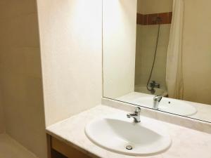 Confortable 3 pièces avec terrasse, idéal pour 6 personnes - FR-1-629-100