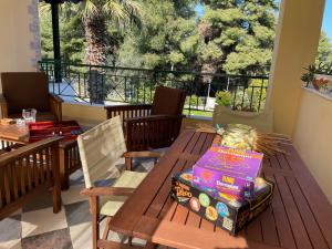 Xenius Zeus Sea View Maisonette in Glarokamvos II