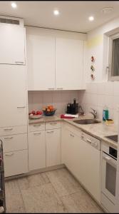 Sollevante Ascona mit Pool und fantastischer Seesicht