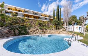 2 Bedroom Beautiful Apartment In Vera