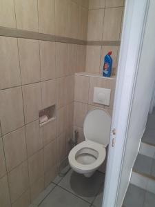Appartements appartement familiale avec exterieur sympas pour profite du soleil : photos des chambres