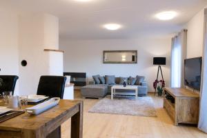 Apartment Schafbergblick mit Balkon