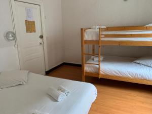 Hotels Le Pourquoi pas : photos des chambres