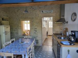 B&B / Chambres d'hotes Les Lilas de Bellefontaine : photos des chambres