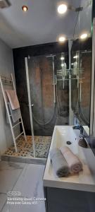 Appartements Grand loft de 60m2 tres lumineux tres belle vue sur mer : photos des chambres