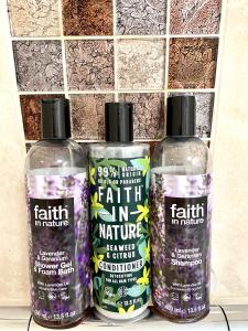 A secluded self contained Country Suite with a view - parking, easy access to Bath