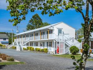 Beach Bum West-O Motel