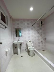 La Elliana Hotel & Restaurant, Inc.