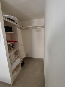 Precioso apartamento de 2 habitaciones recién reformado en Benidorm