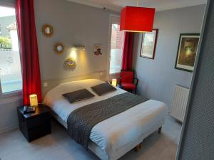 Hotels Hotel De La Paix : photos des chambres