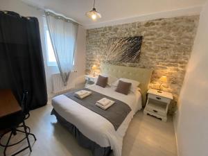 Hotels L'Escale des Alpilles : photos des chambres